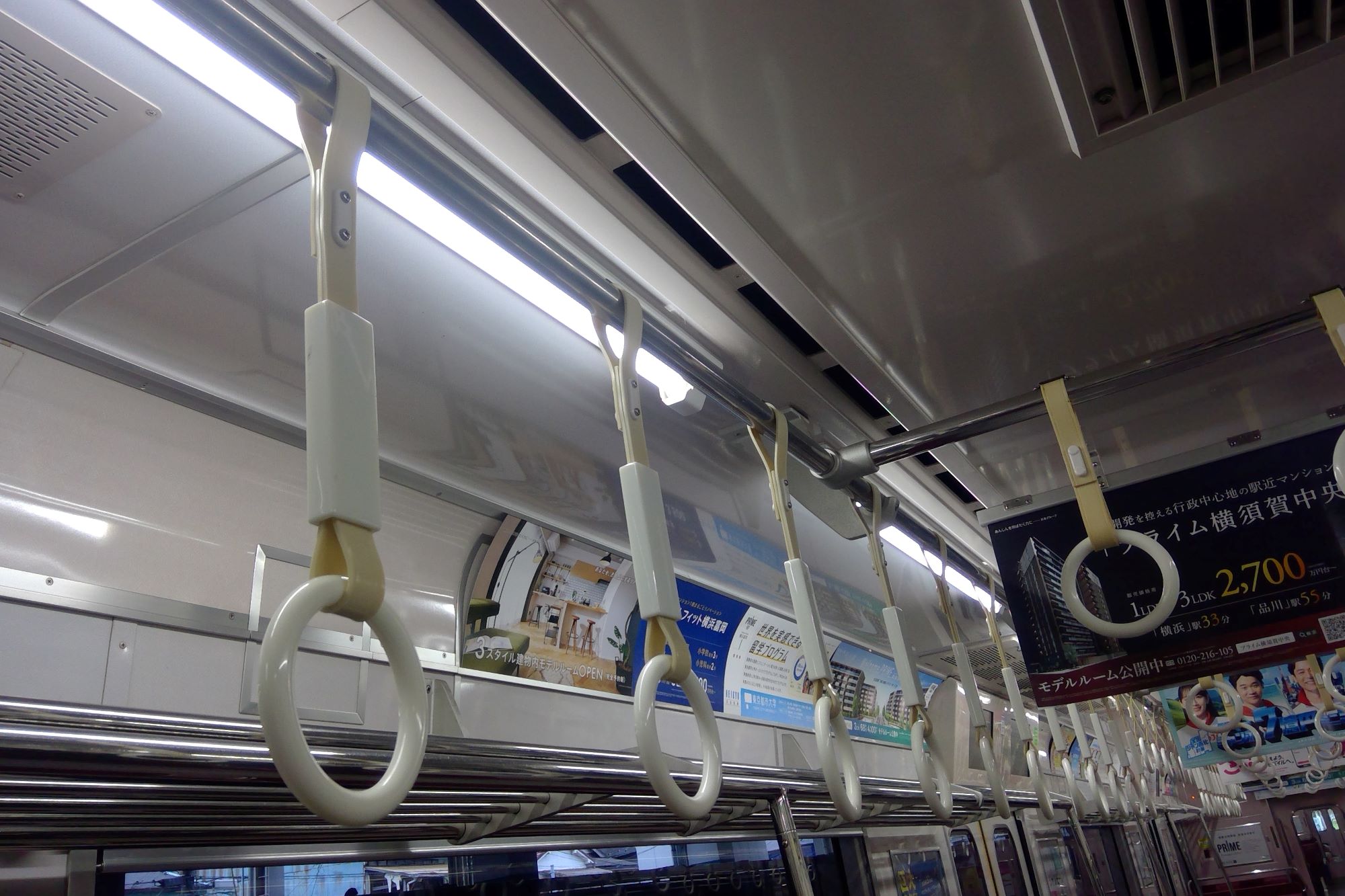 京急1000形3～5次車 半更新車 車内