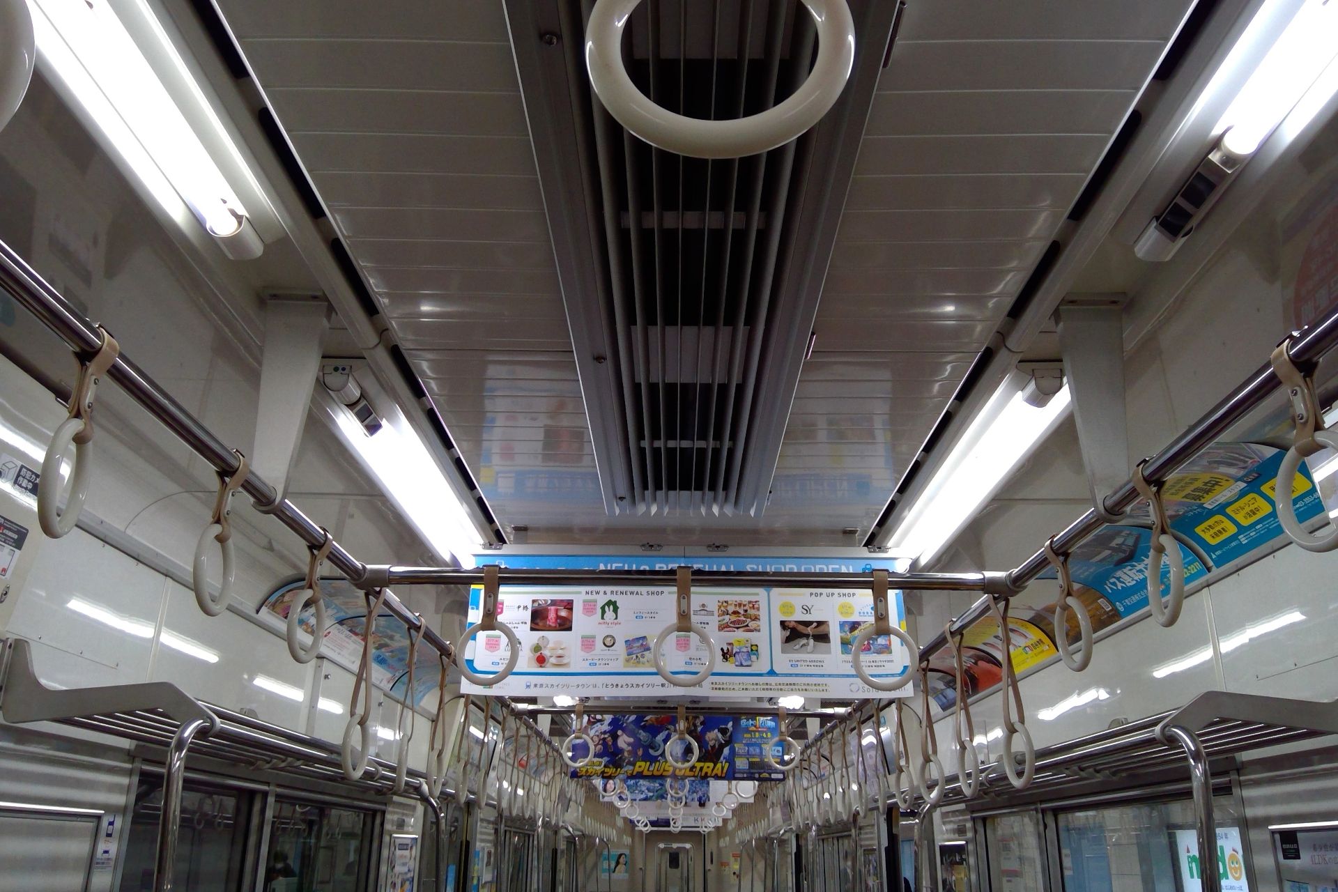 京成3000形 車内