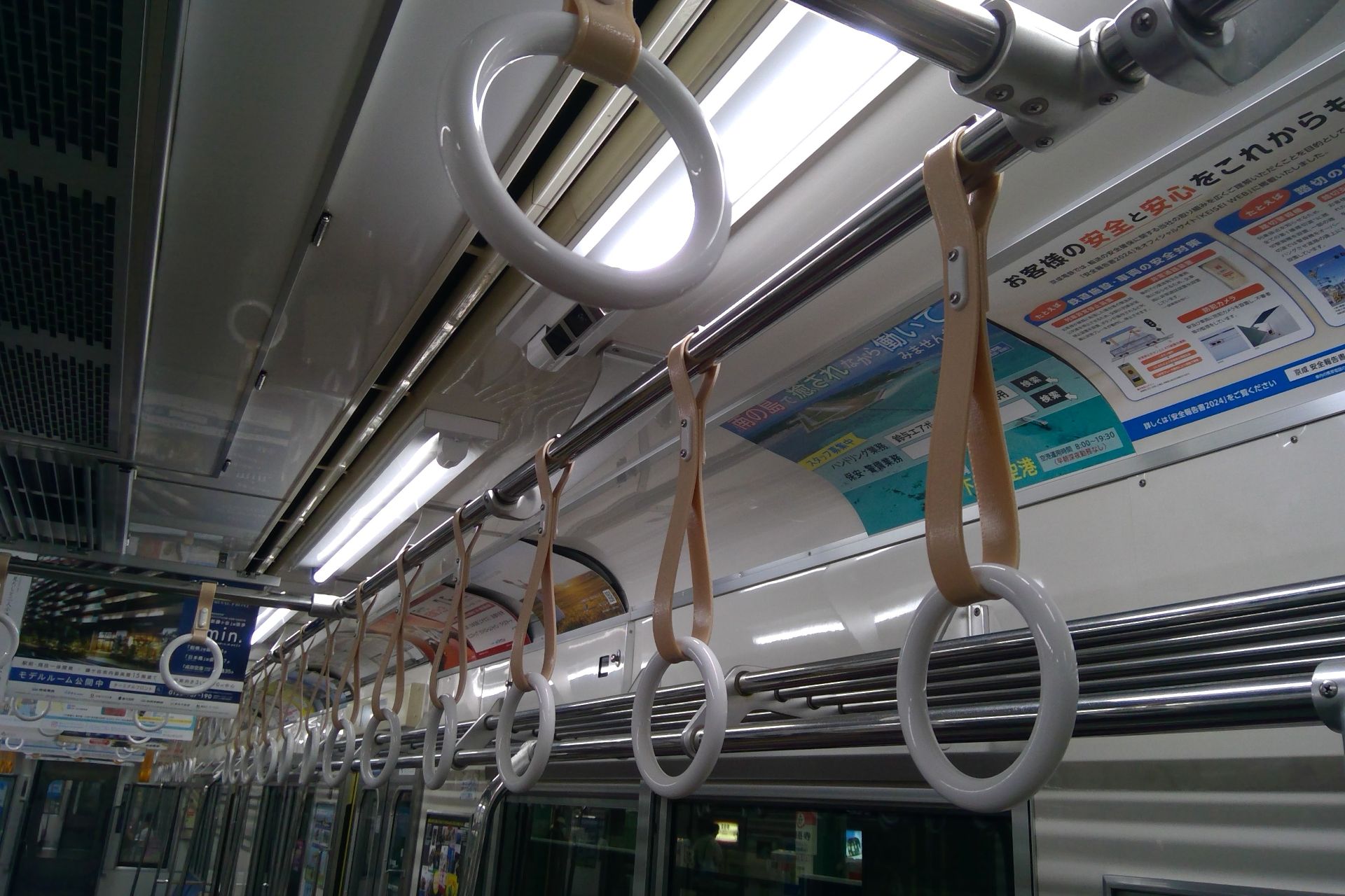 京成3700形 車内