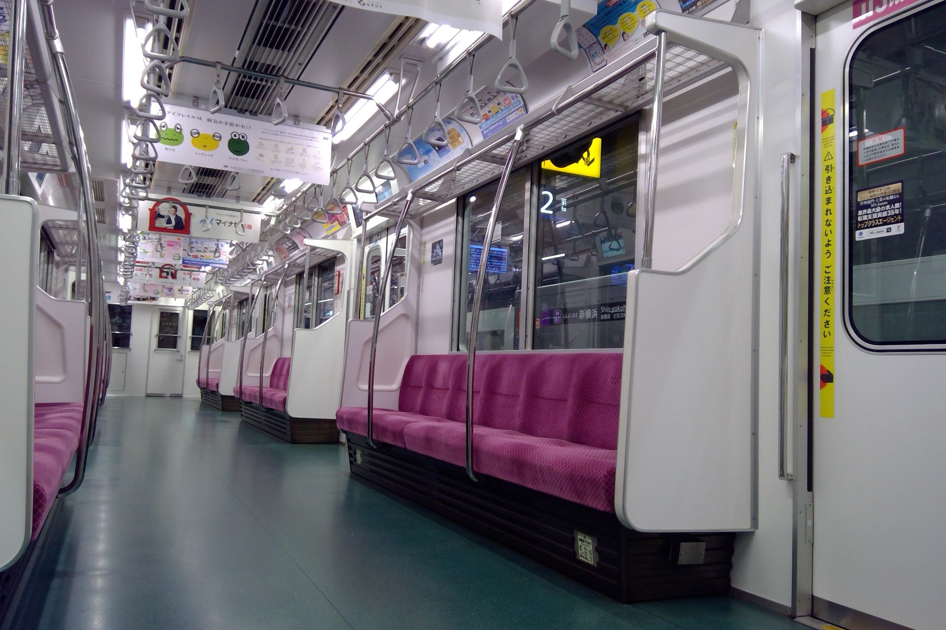 東京メトロ9000系 車内 B修