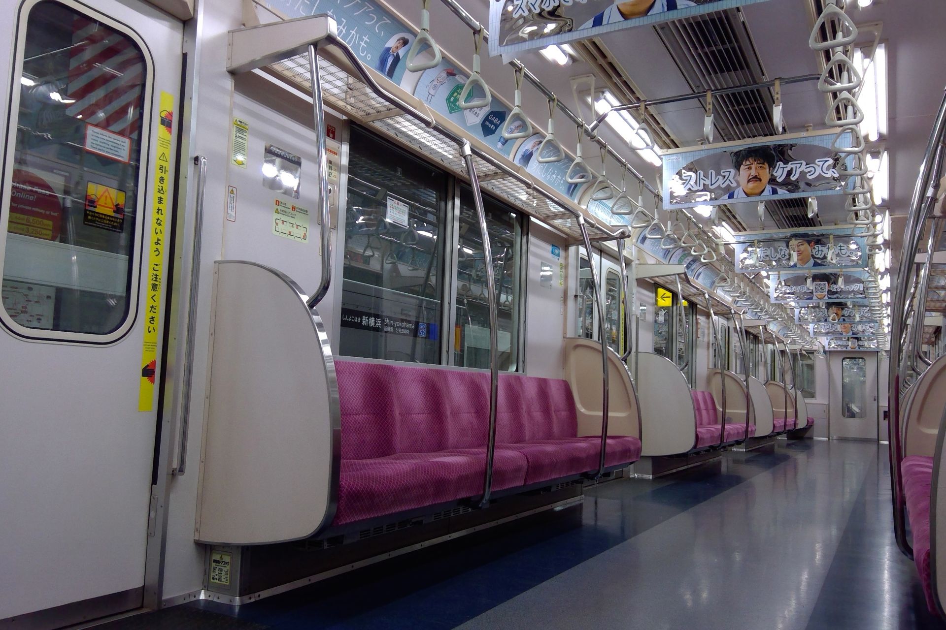 東京メトロ9000系 4次車 車内