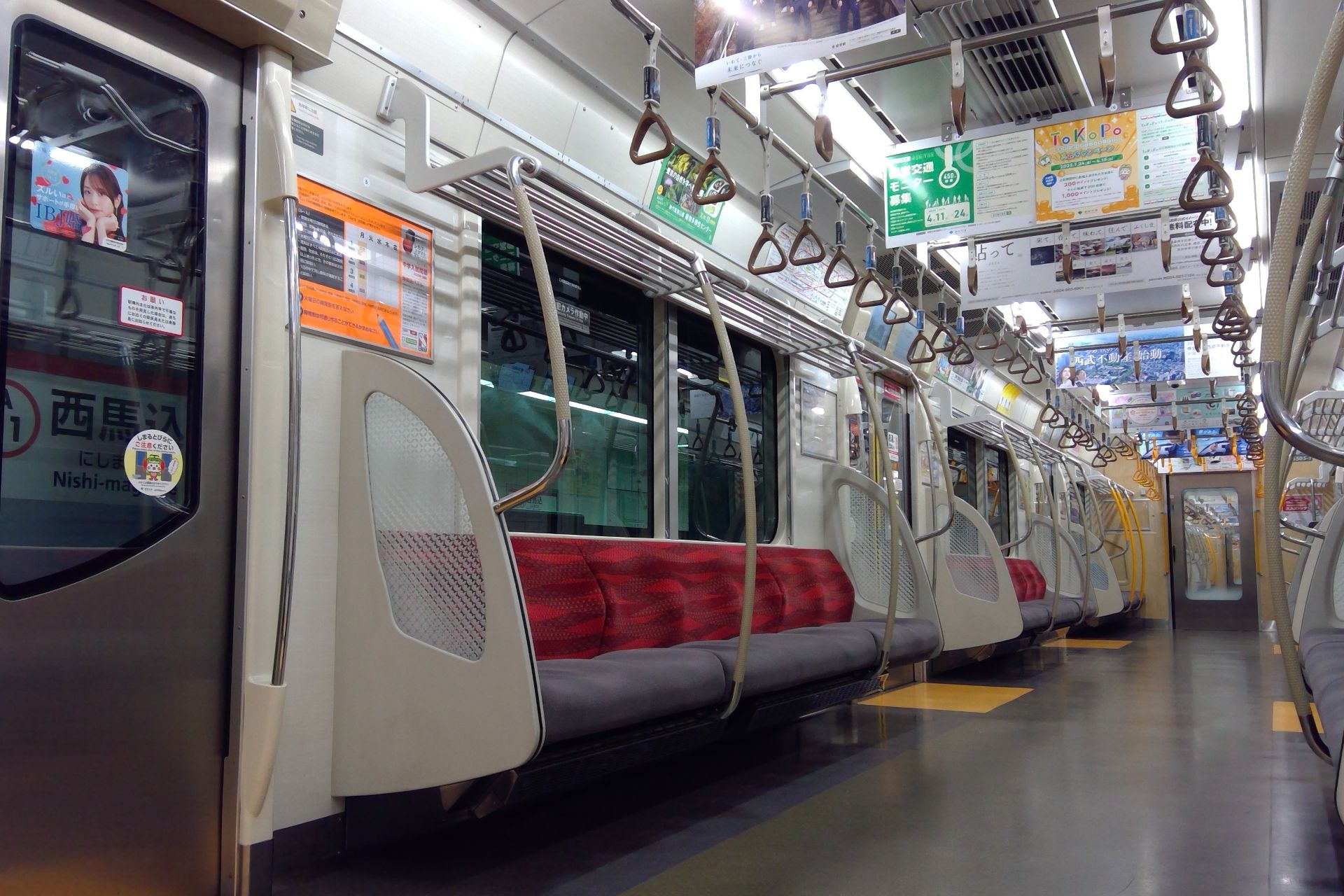都営5500形 車内