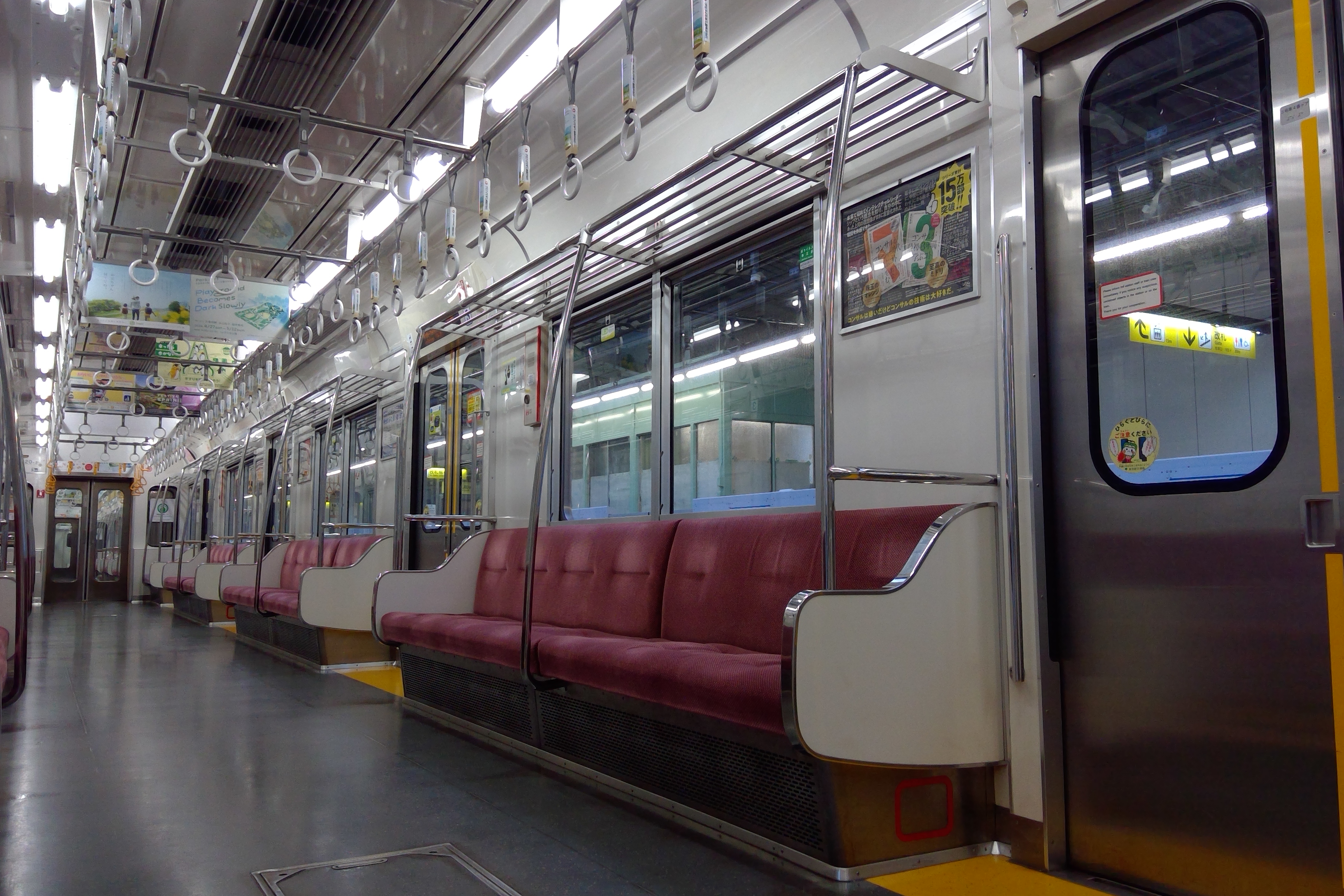 都営6300形 車内
